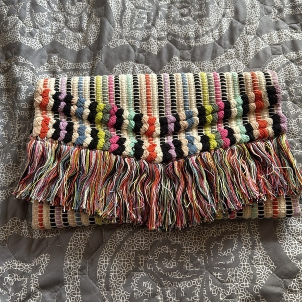 Stella & Dot Taj Clutch. Multi Color Woven Snap Closure Clutch NWOT